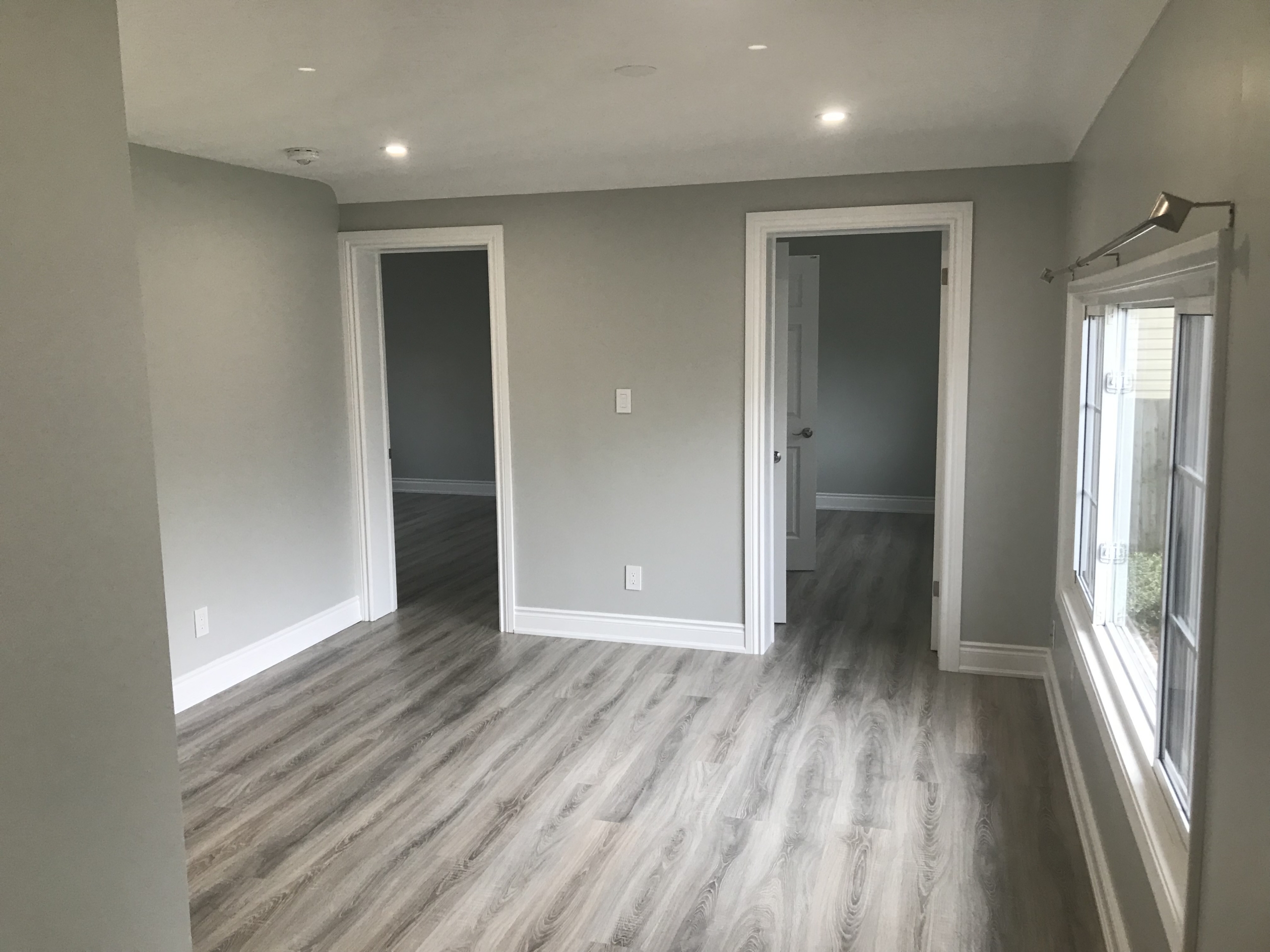 Glendale Unit 2 Family Room